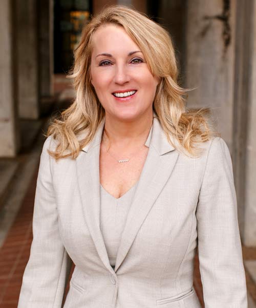 Attorney Shannon E. Loyd